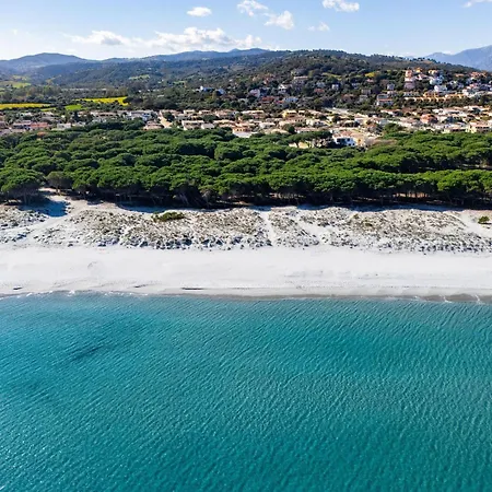 Holiday-house-camelia-600-meters-from-the-beach Apartmán