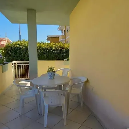Holiday-house-camelia-600-meters-from-the-beach La Caletta