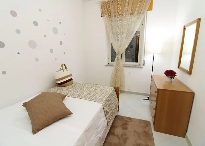 Holiday-house-camelia-600-meters-from-the-beach 公寓 拉卡勒塔